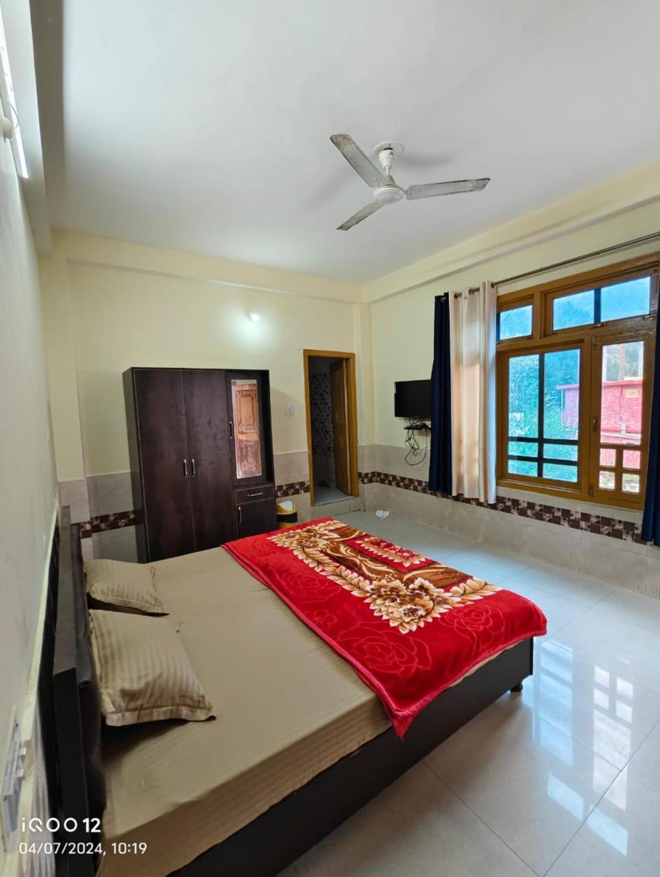 Moonlight Guest House Kasol Dış mekan fotoğraf